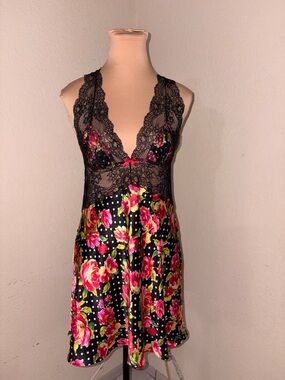 Victoria's Secret Black Satin Floral Lace Chemise with Pink Bow